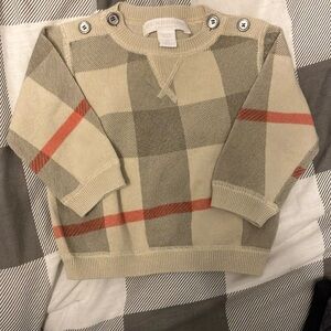 Burberry sweater